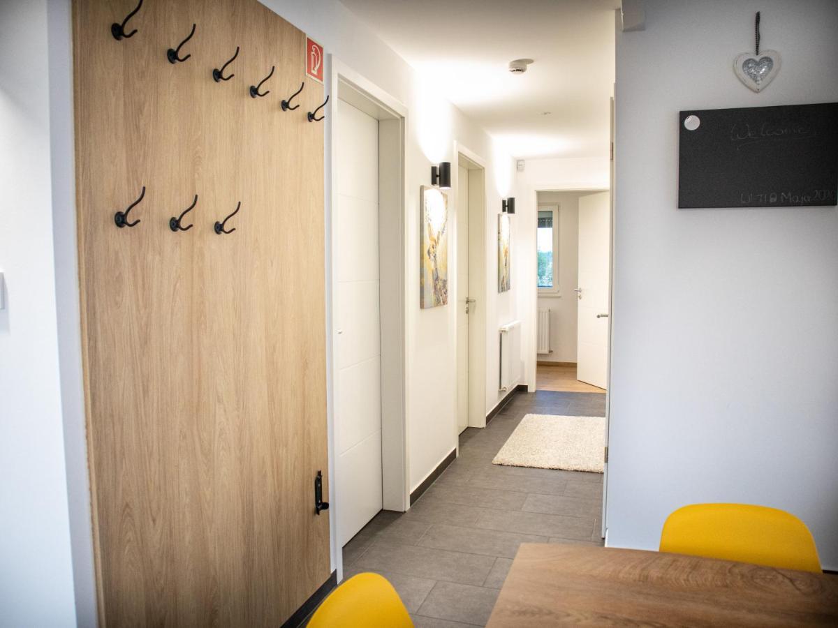 Ugo Apartman Halászi Eksteriør billede